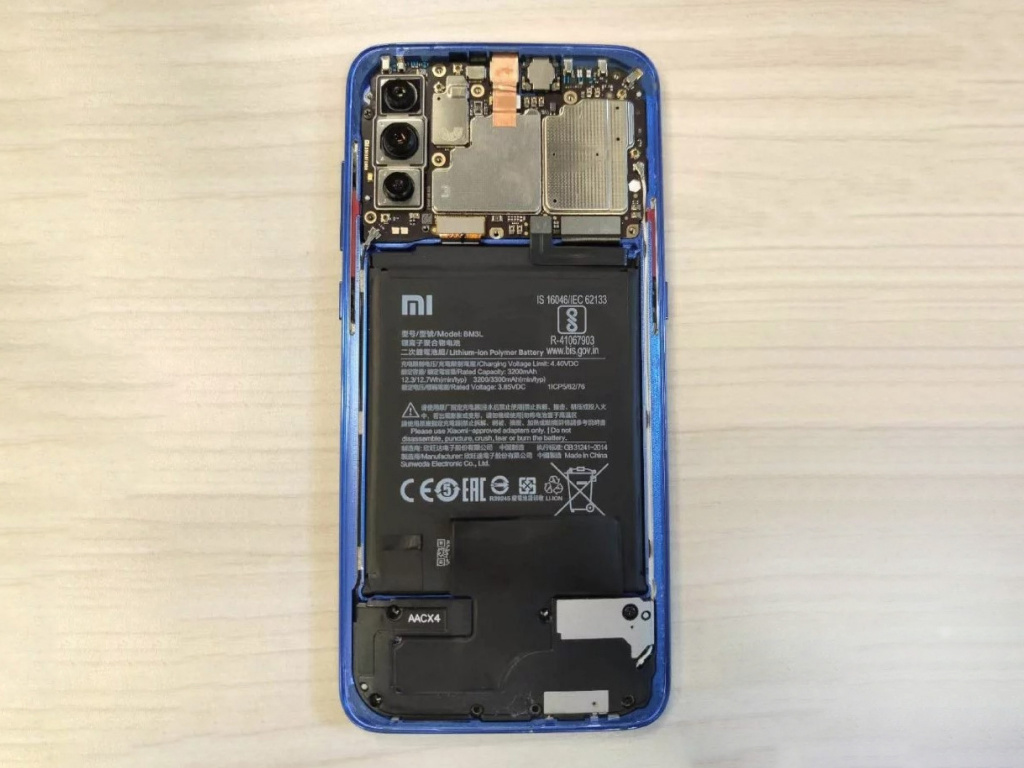 Xiaomi Mi9 Батарея